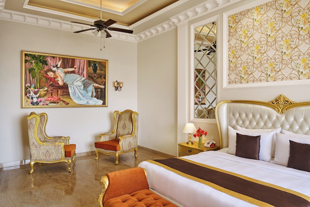 Royal Kingdom Resort 22/42