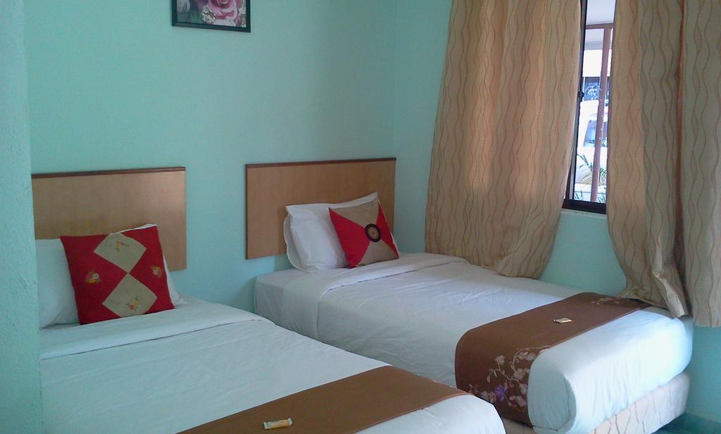 Rose Inn Motel 13/26