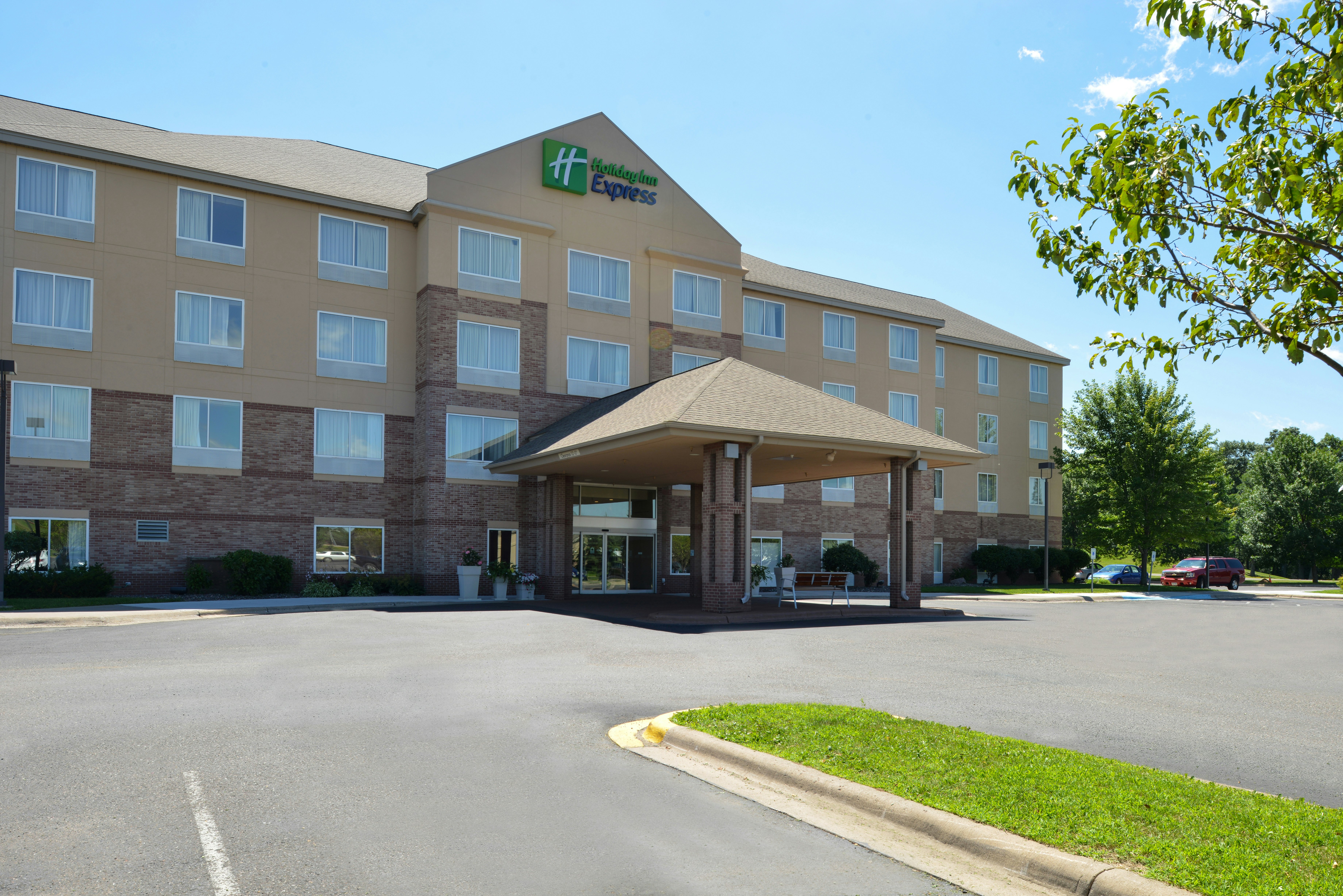 Holiday Inn Express St. Croix Valley 70/76