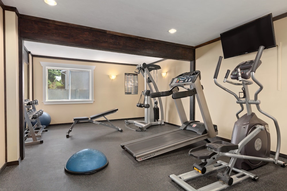 Days Inn By Wyndham Kelowna 21/37