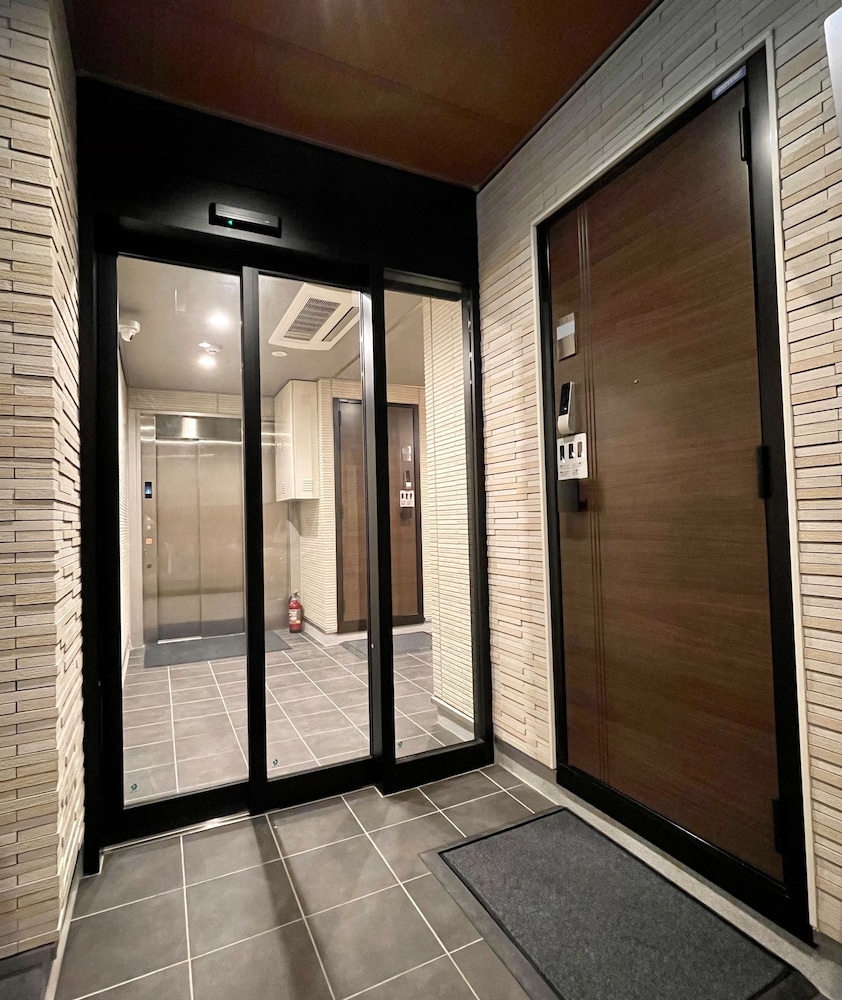 Shinjuku Warm House 37/50