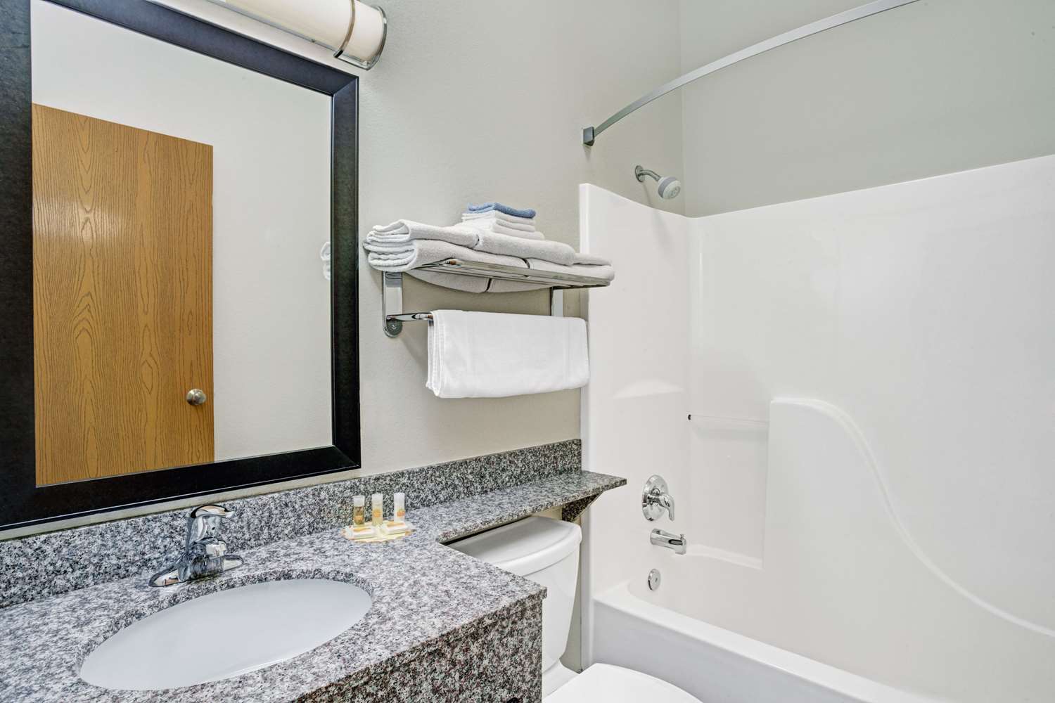 Days Inn and Suites by Wyndham Page Lake Powell 31/31