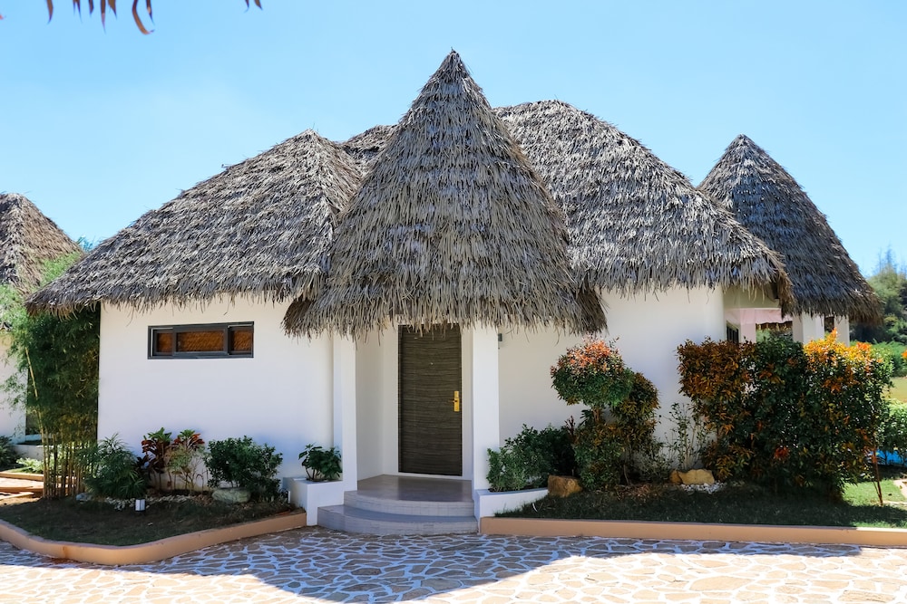 Safari Hotel and Villas powered by Cocotel 2/35