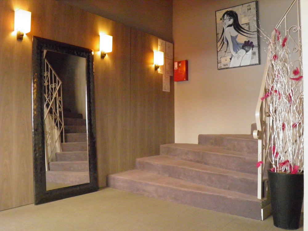 Bliss Hotel 39/70