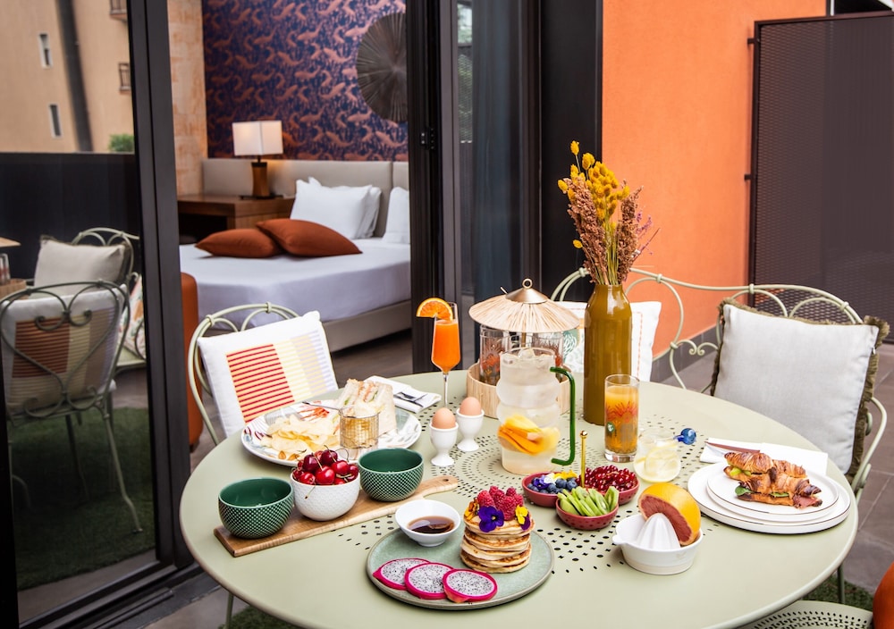 Milan Suite Hotel 46/62