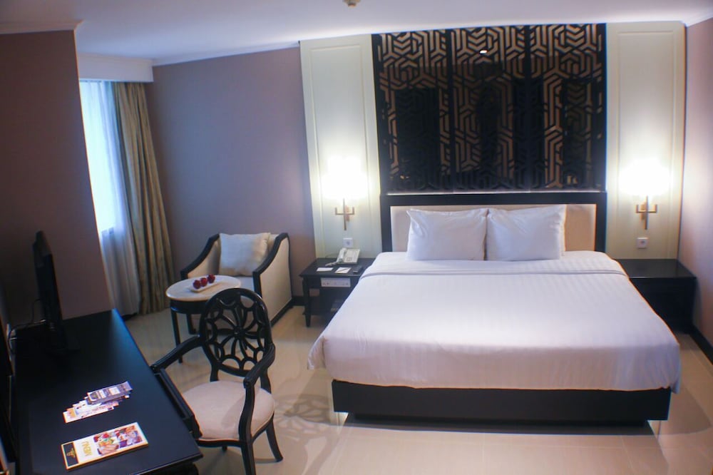 Grand Arkenso Park View Simpang Lima (ex. Horison Semarang) 23/61