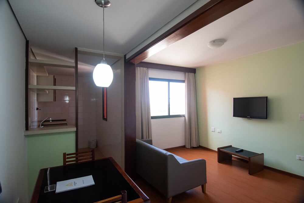 Golden Inga Suite Hotel 40/62