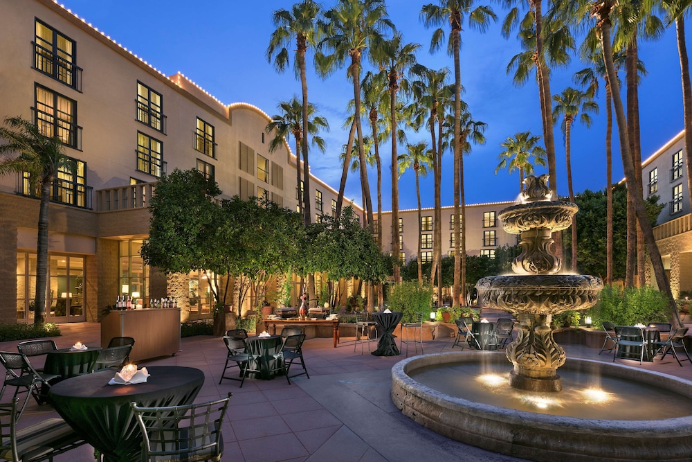 Tempe Mission Palms, a Destination by Hyatt Hotel in TEMPE - AZ