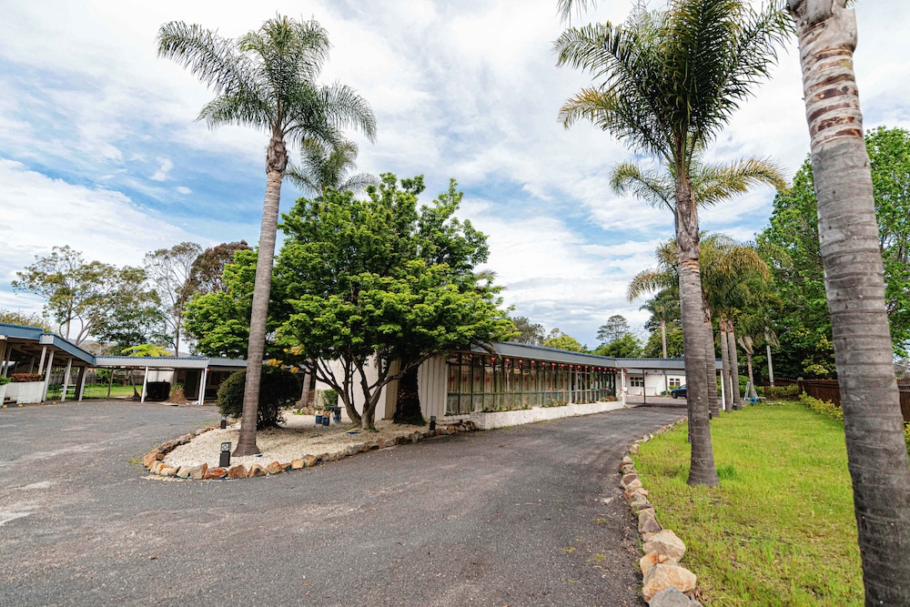 Eden Nimo Motel 6/42