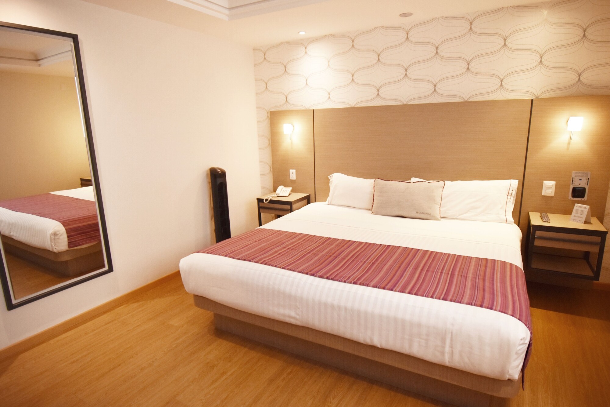 2 BEDROOMS, FAMILY SUITE