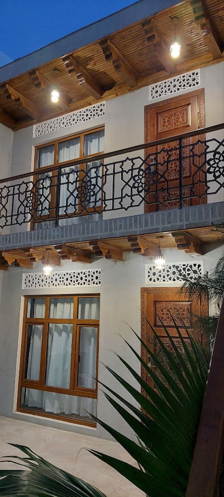 Bukhara Baraka Hotel 3/46