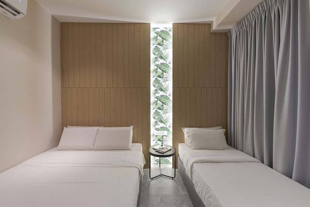 Harper Boutique Hotel 7/22