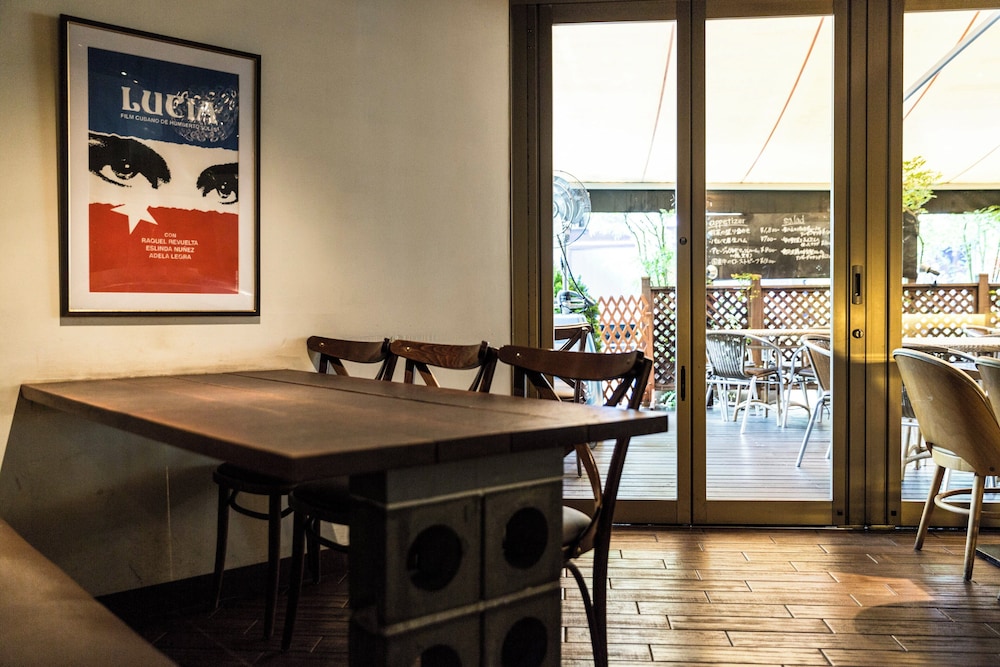 Restaurant-cafeteria