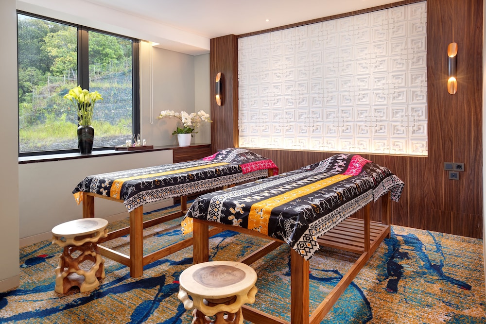 Sima Hotel Sumba 12/19