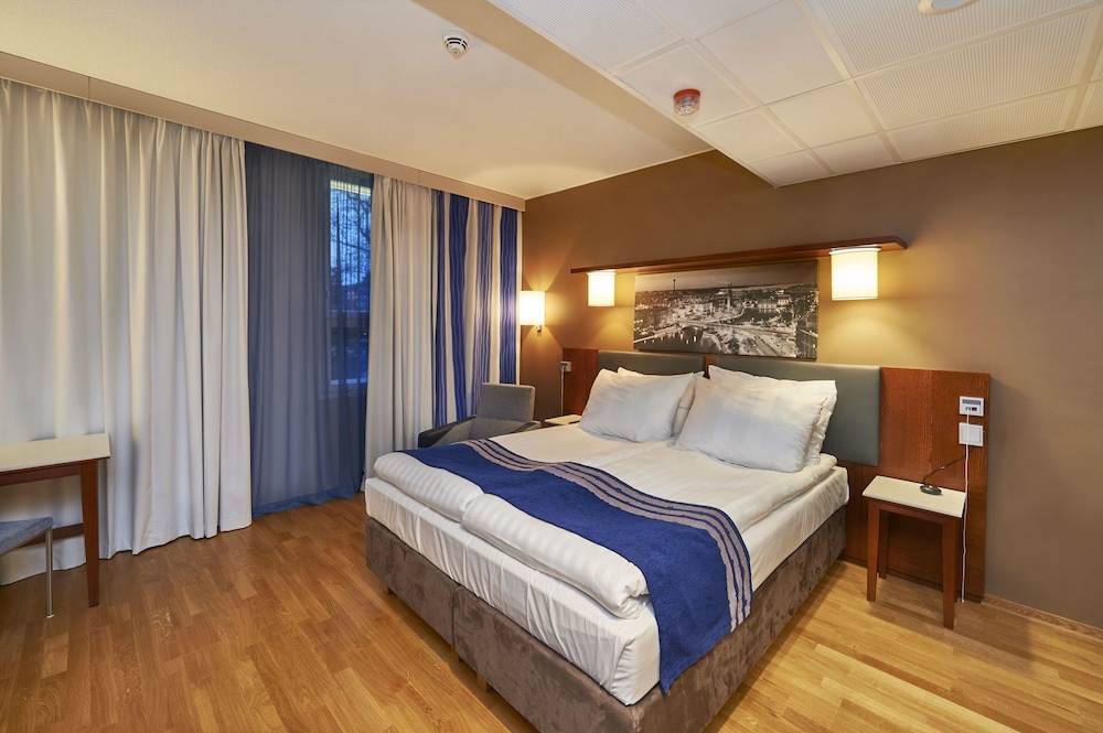 Holiday Inn Tampere Central Station 12/50