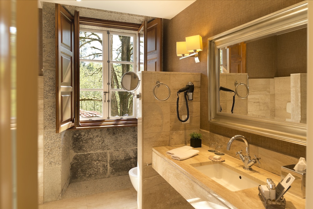A Quinta Da Auga Relais and Chateaux 55/80