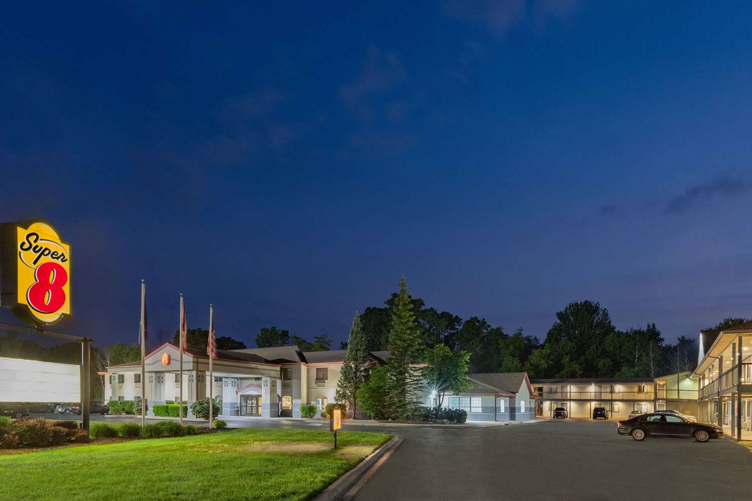Super 8 by Wyndham Marysville/Port Huron Area 31/33