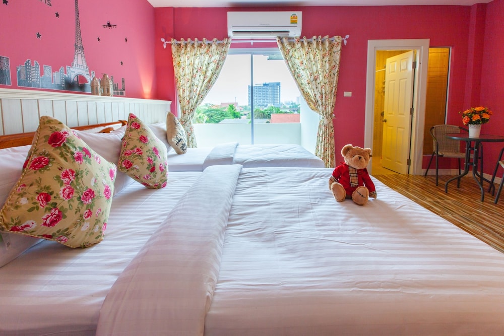 Gallery Lake View Hotel 31/64