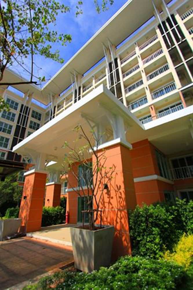 Grow Residences in BANGKOK