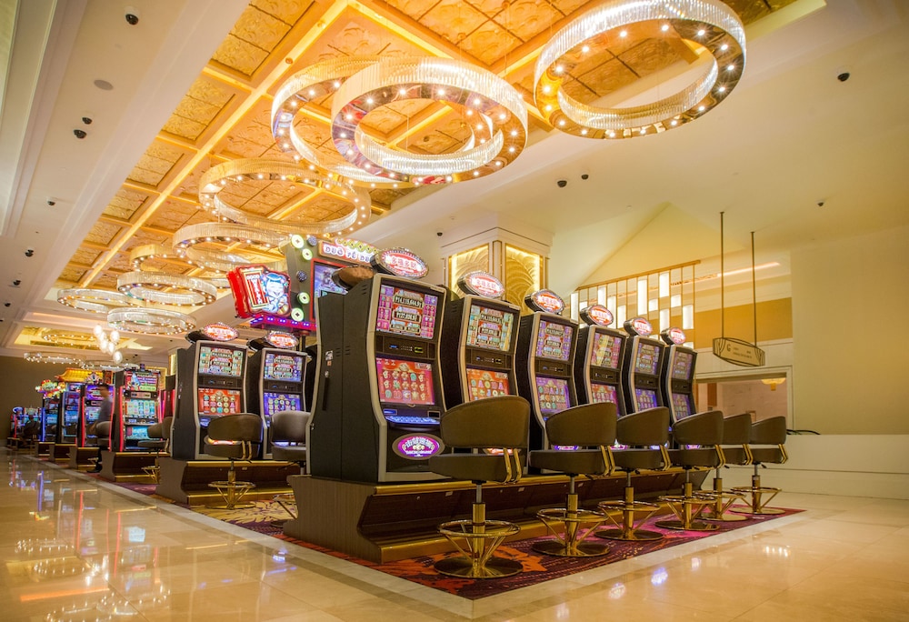Winford Resort and Casino Manila 40/48