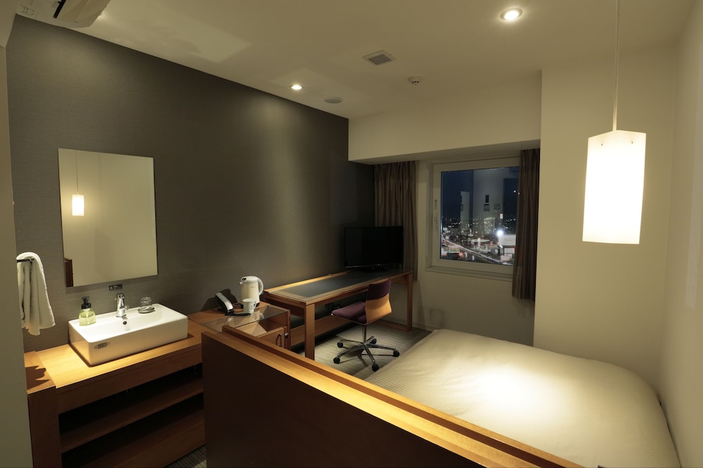 Candeo Hotels Chino 27/60