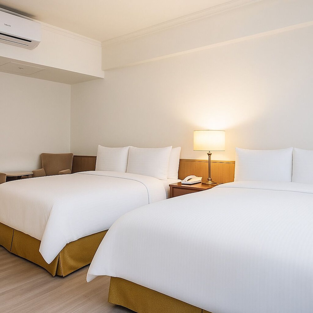 East Coast Hotel 30/71