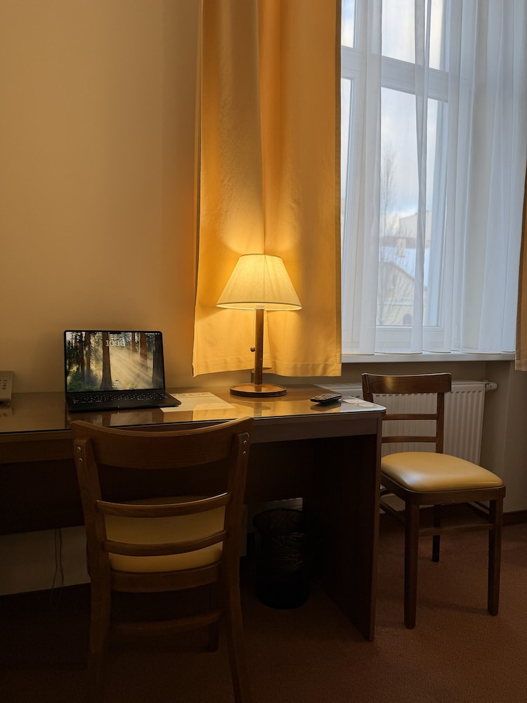 Memel Hotel 61/66