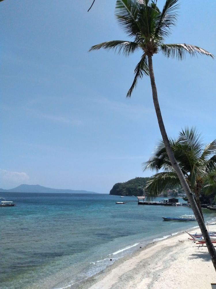 Lalaguna Villas Luxury Dive Resort & Spa 88/93