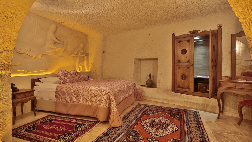 Phocas Cave Suites 31/71