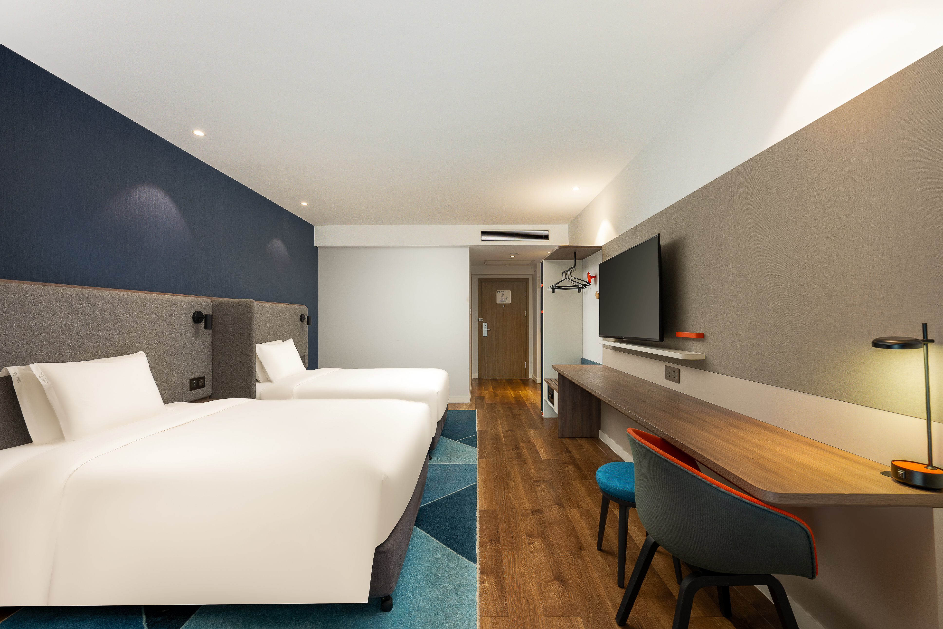 Holiday Inn Express Tianjin Airport East 18/50
