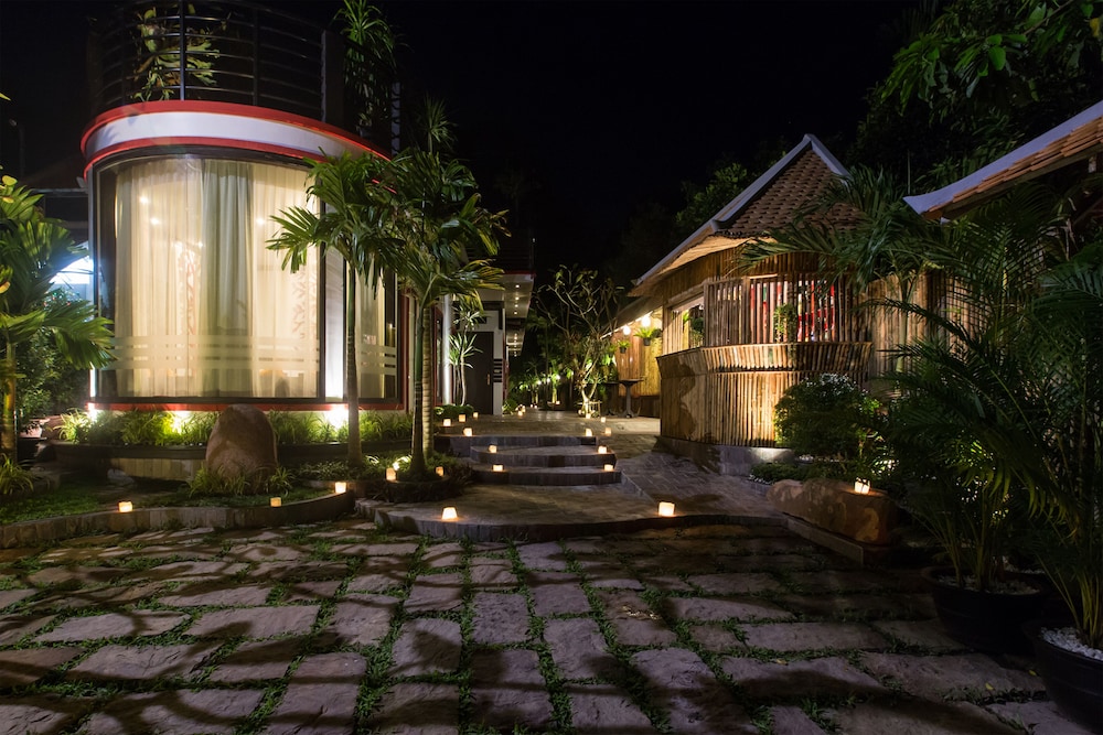 De Sarann Villa 39/50
