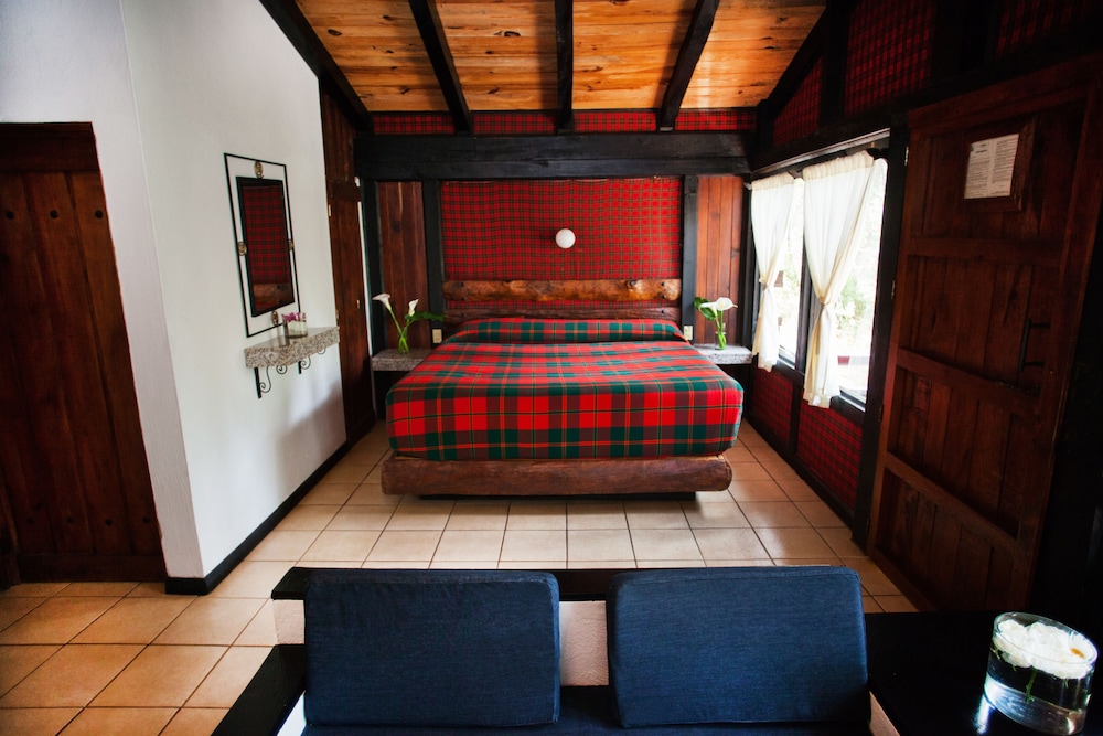 Monteverde Hotel De Cabanas 12/50