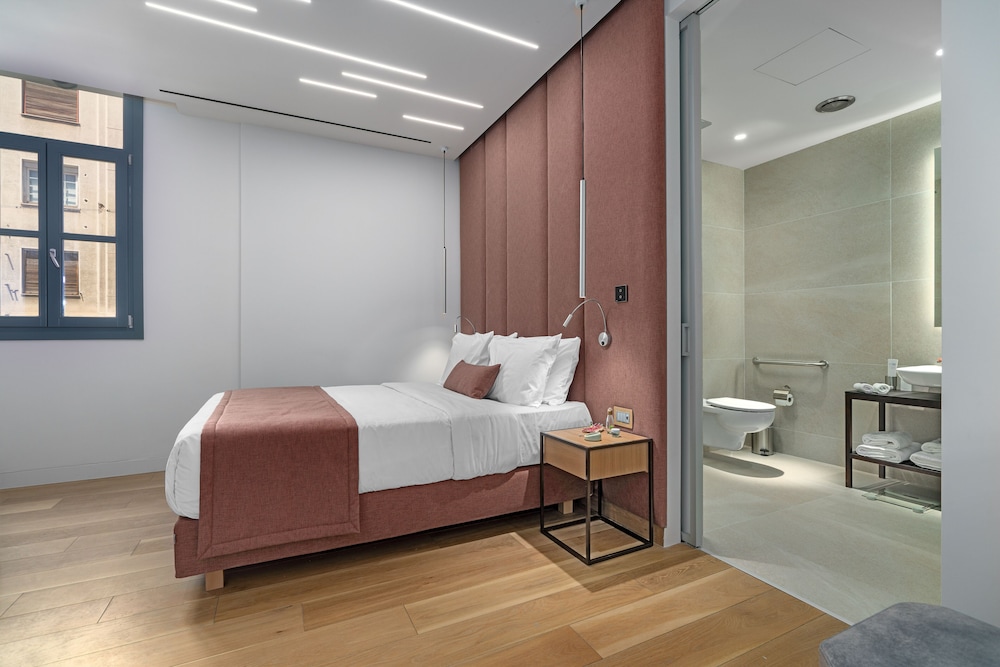 Hellenic Vibes Smart Hotel 16/50