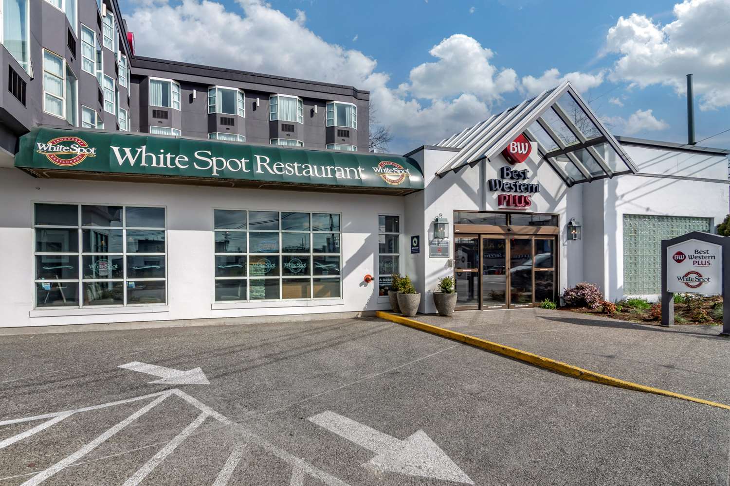 Best Western Plus Vancouver Airport Hotel 46/50