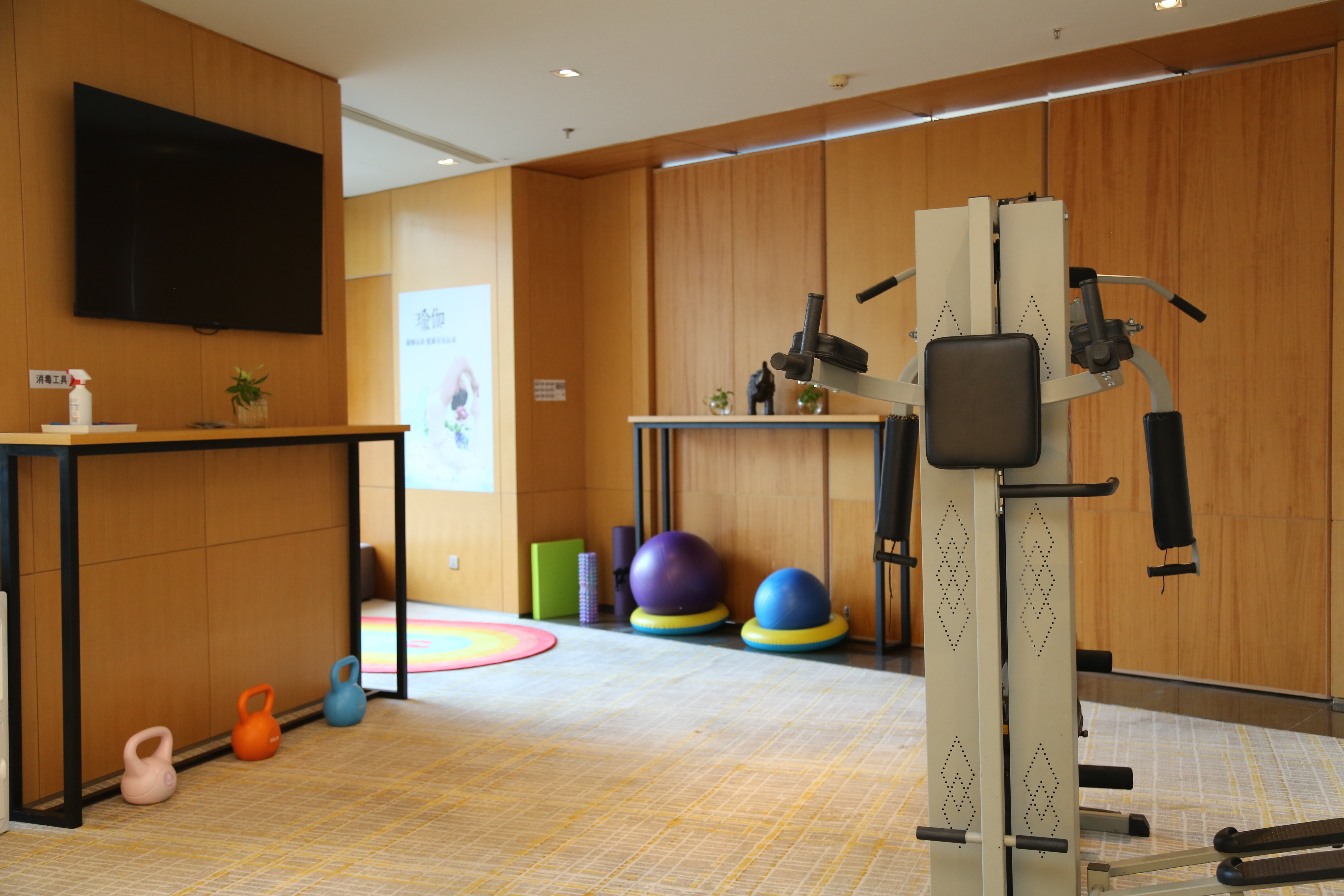 Holiday Inn Express Dalian City Center 27/50