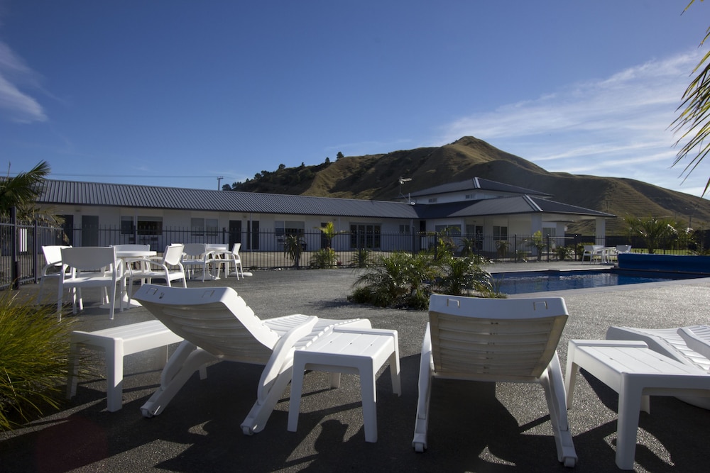 Motel Oasis, Gisborne 58/60