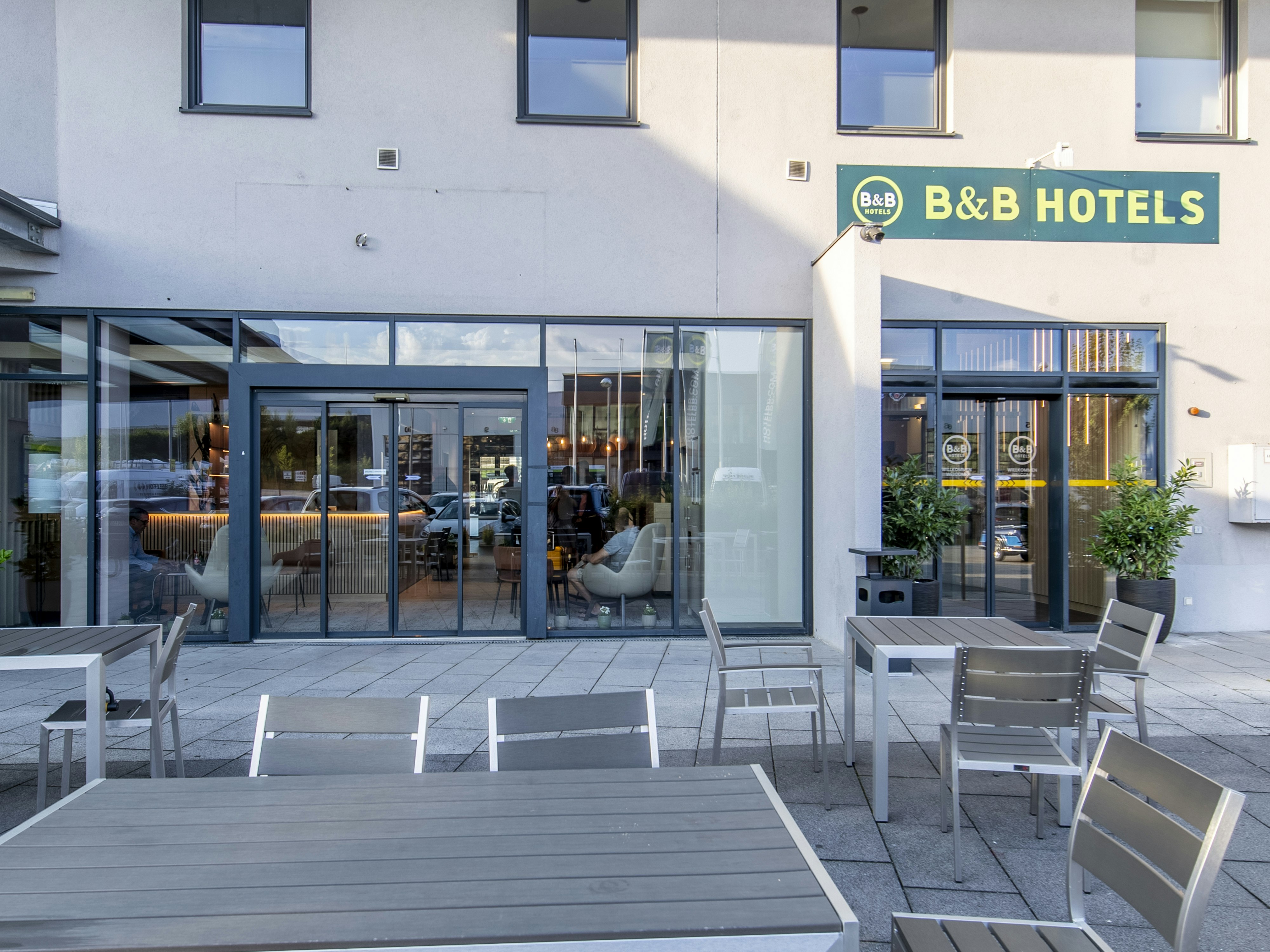 B&B HOTEL Salzburg-Sud 1/46