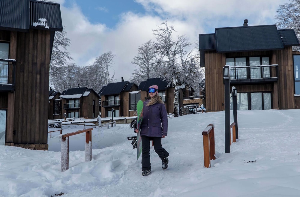 El Refugio Ski & Summer Lodge 41/49