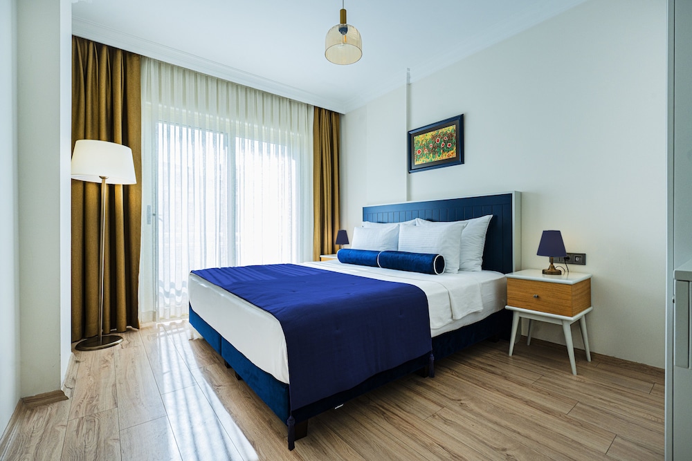 Kamer Suites And Hotel 17/50