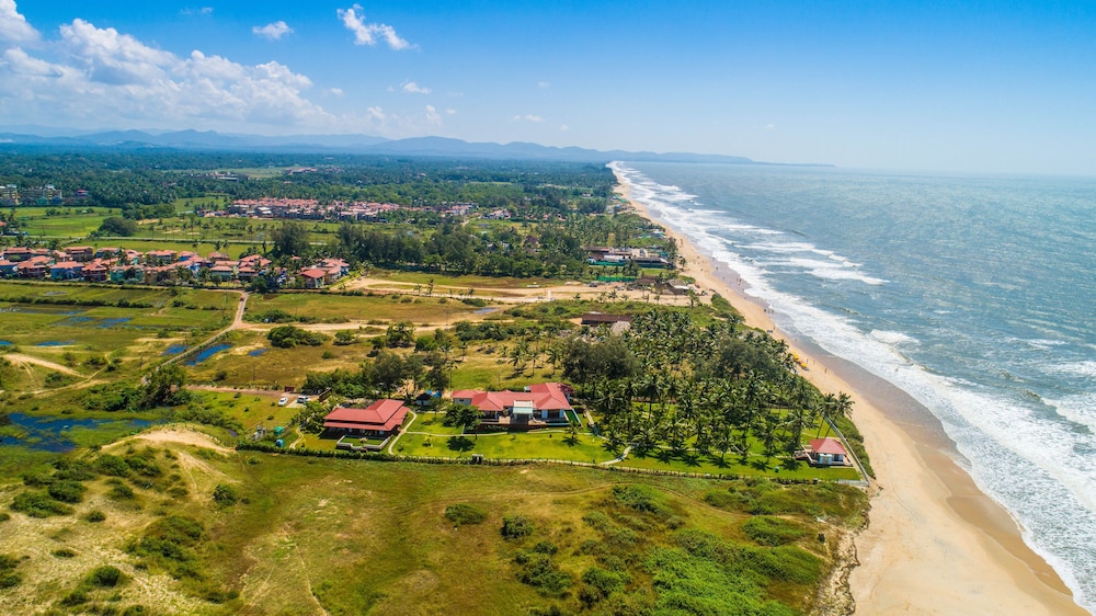 Niraamaya Private Residences, Goa 34/43