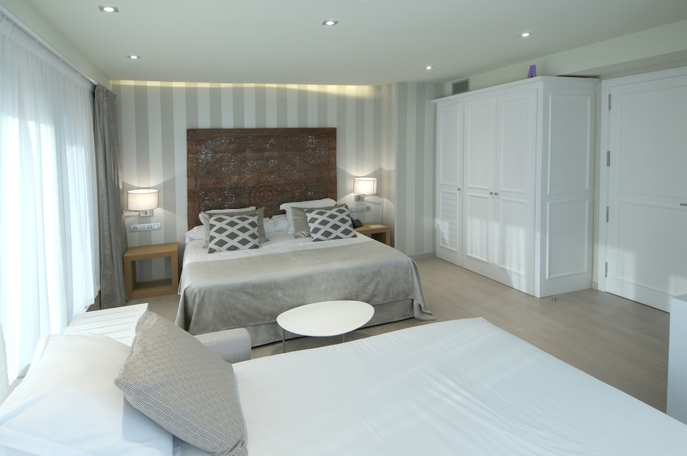 Serennia Exclusive Rooms 14/58
