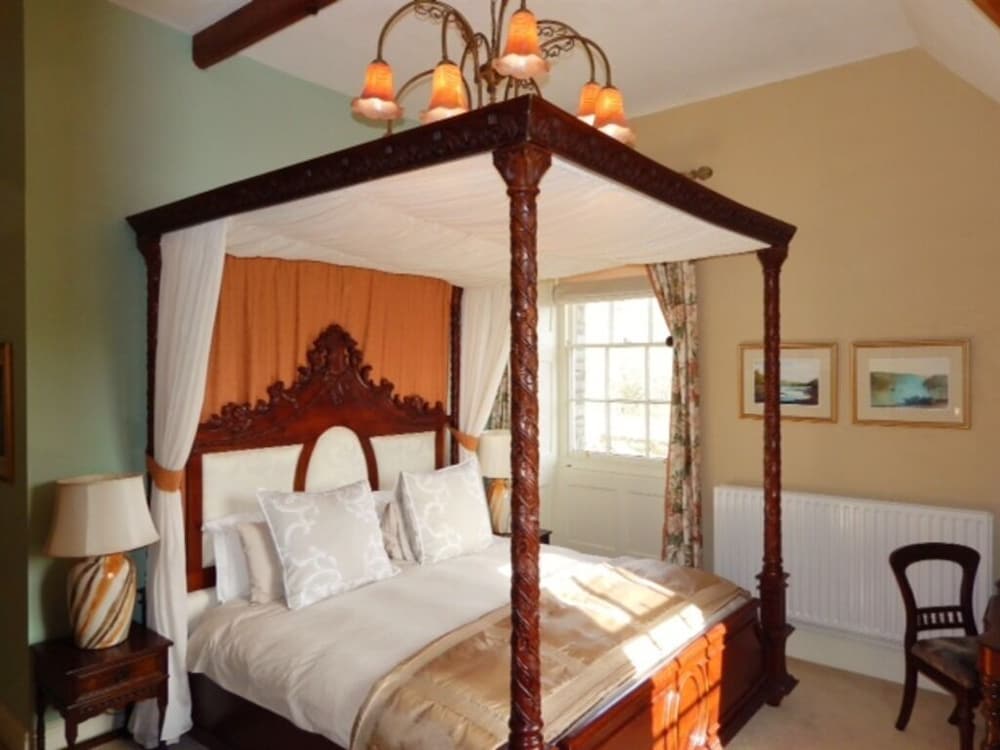 Beach Four Poster, Double Bed