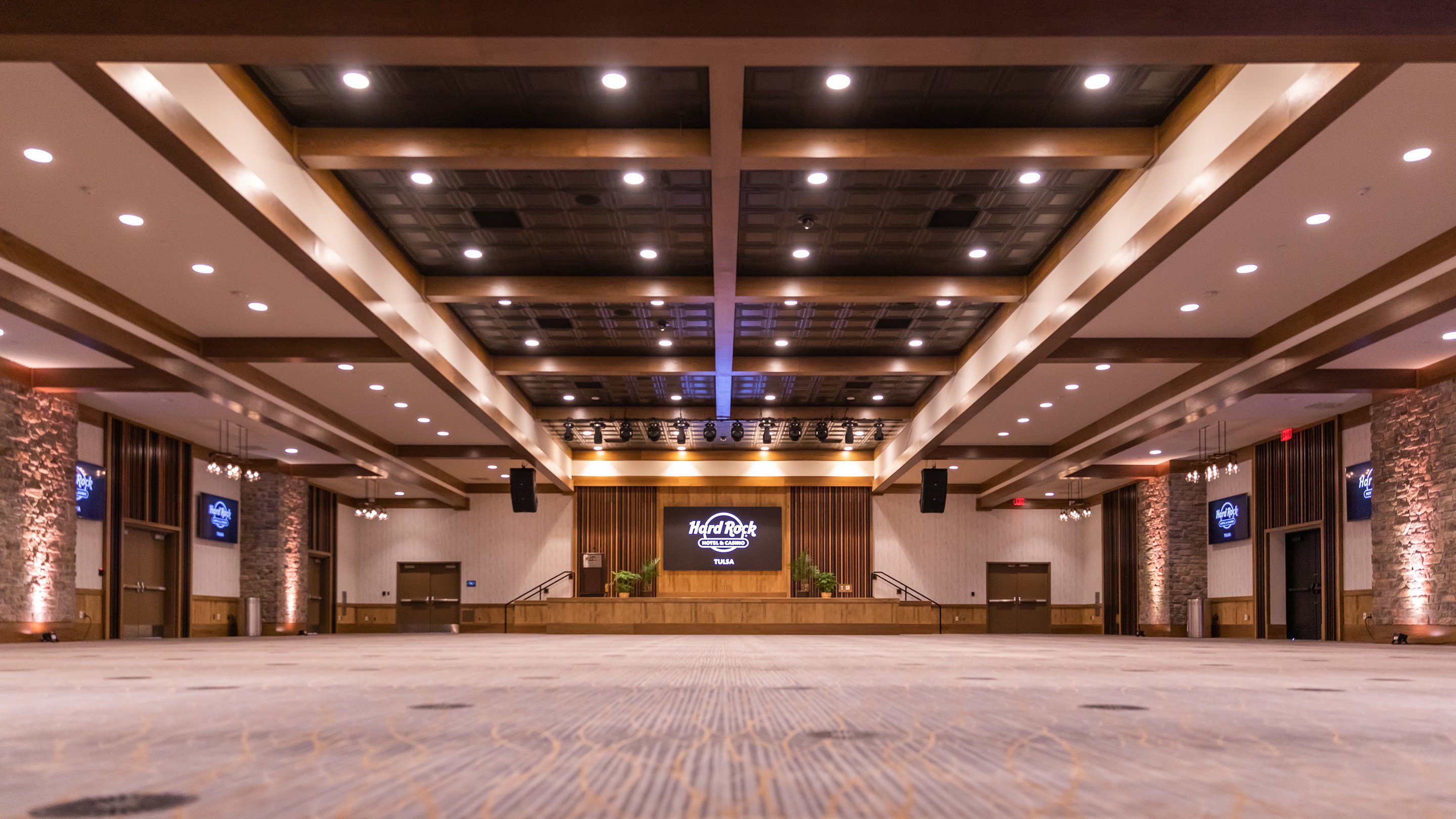 Hard Rock Hotel & Casino Tulsa 6/71