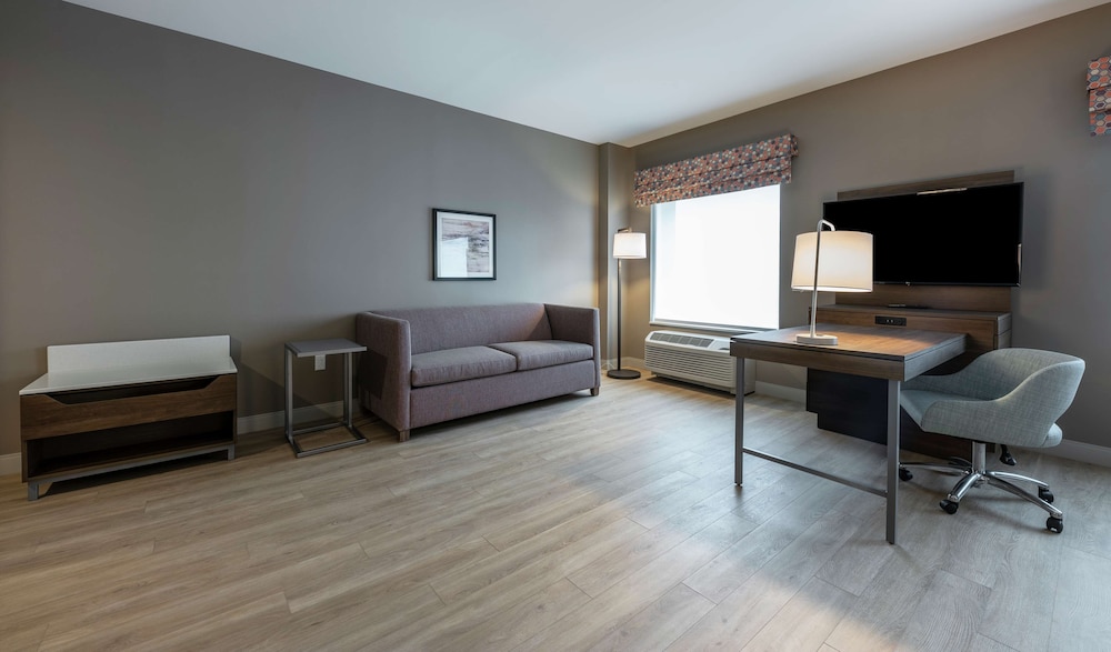 Hampton Inn and Suites Charlottetown 27/41