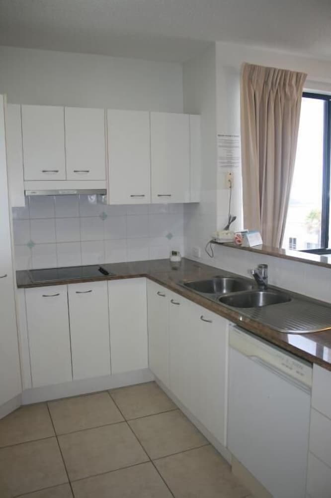 Kings Row Holiday Apartments 47/48