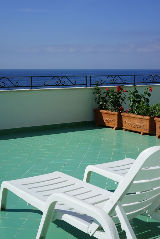 Hotel Aurora Amalfi 25/50