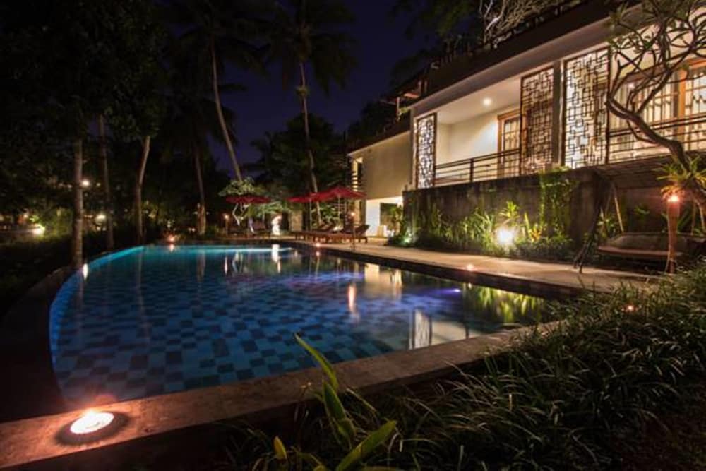 Labak River Hotel photo1