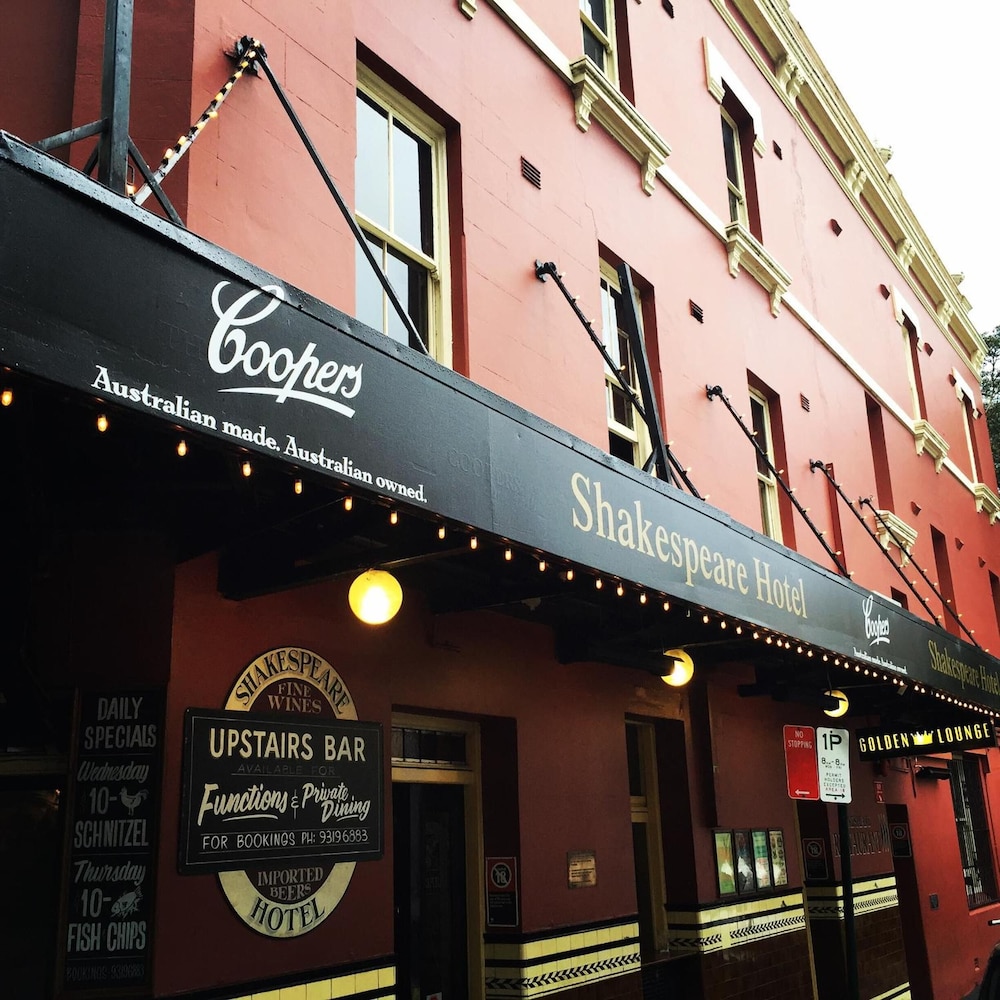 Shakespeare Hotel Surry Hills 4/37
