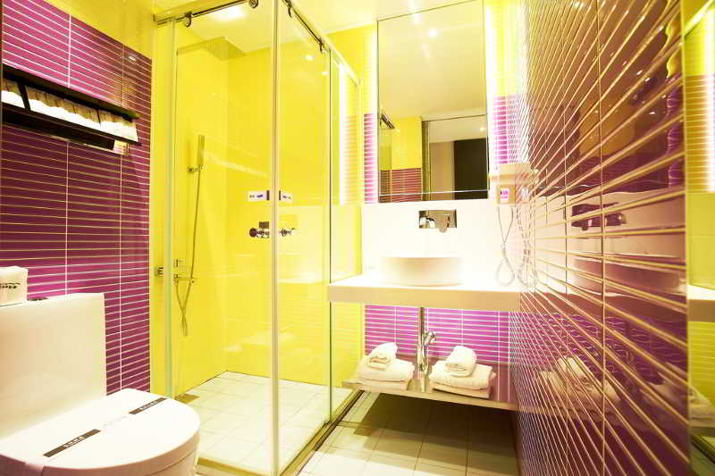 Royal Group Hotel Bo Ai Branch 26/28