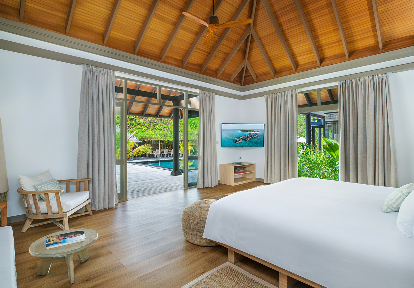 3 Bedrooms, Island, Family, Residence, Private Pool